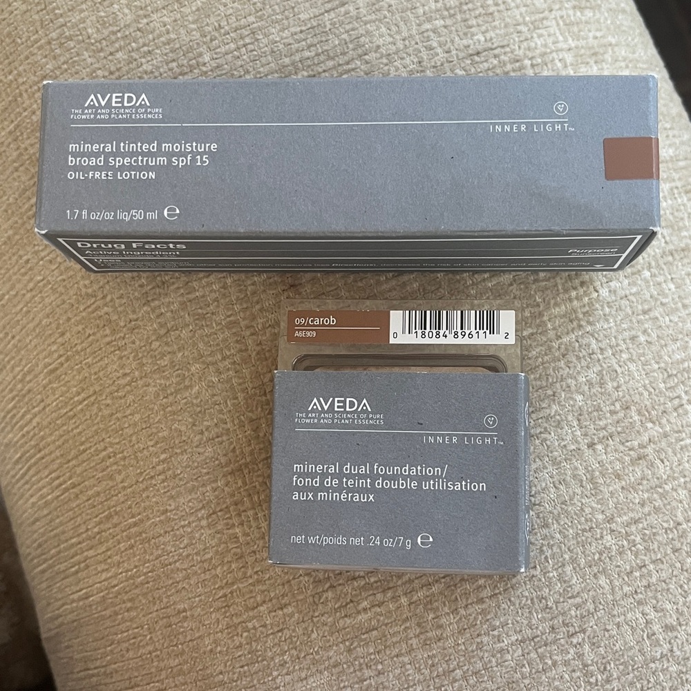 AVEDA Mineral Dual Foundation Carob + AVEDA Tinted Moisture Bark-NEW!
